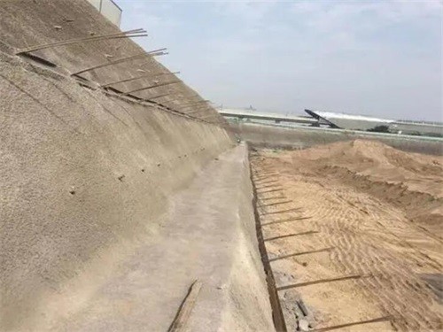 许昌河道边坡加固
